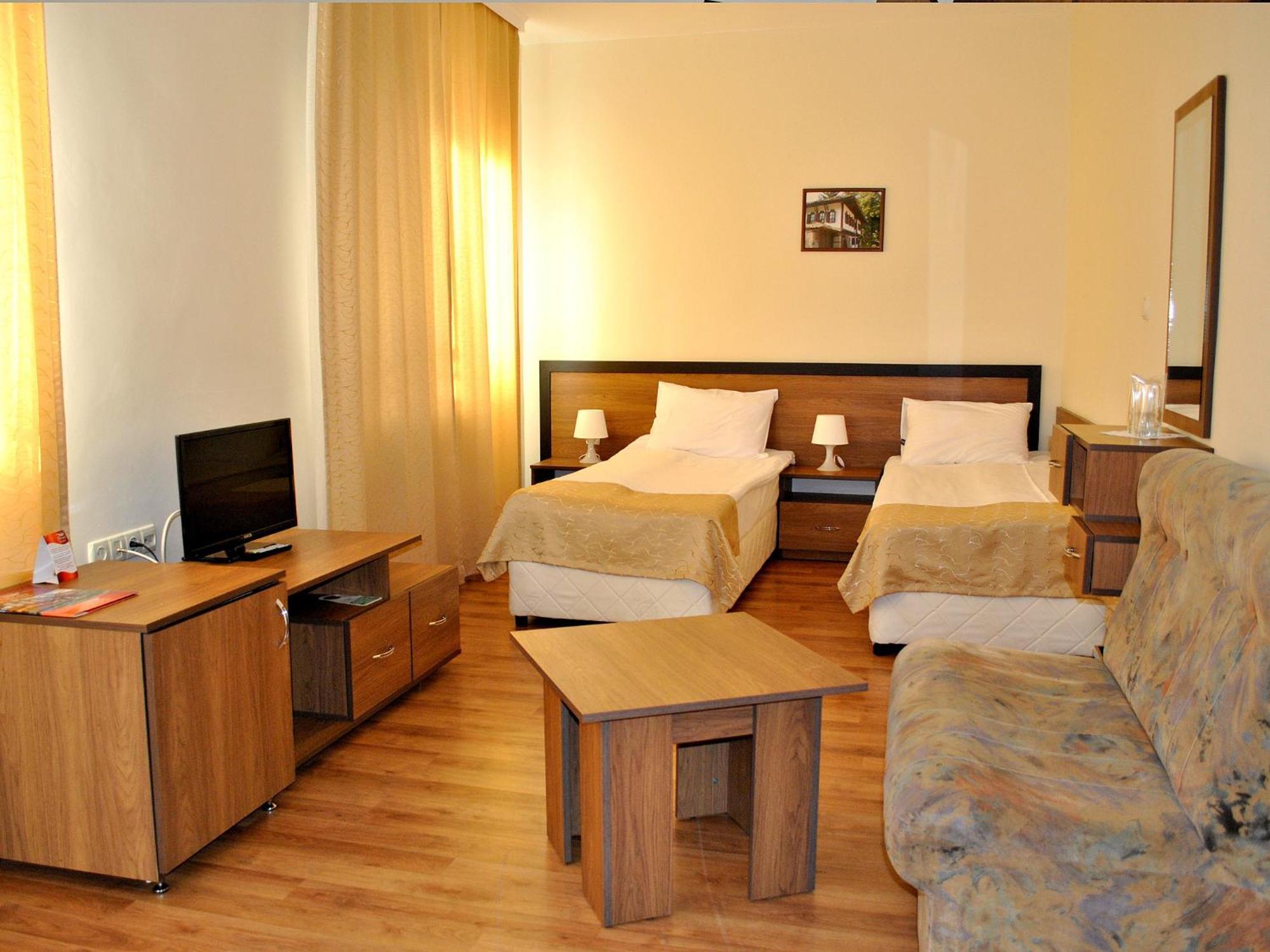 Spa Hotel Ivelia Dubnitsa Oda fotoğraf