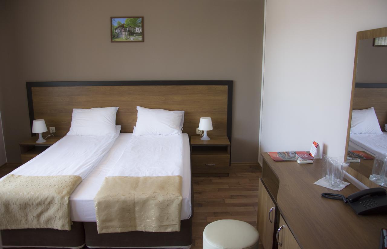 Spa Hotel Ivelia Dubnitsa Dış mekan fotoğraf